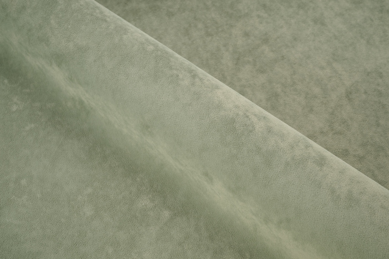 Mist 695