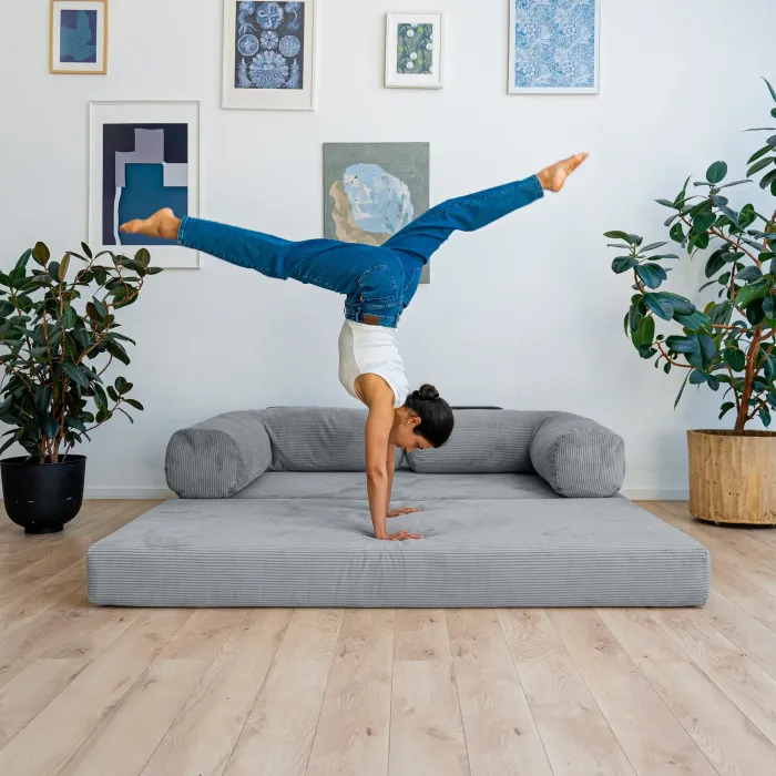 ПОЛЕЗНАЯ ПРИВЫЧКА Диван прямой, серый