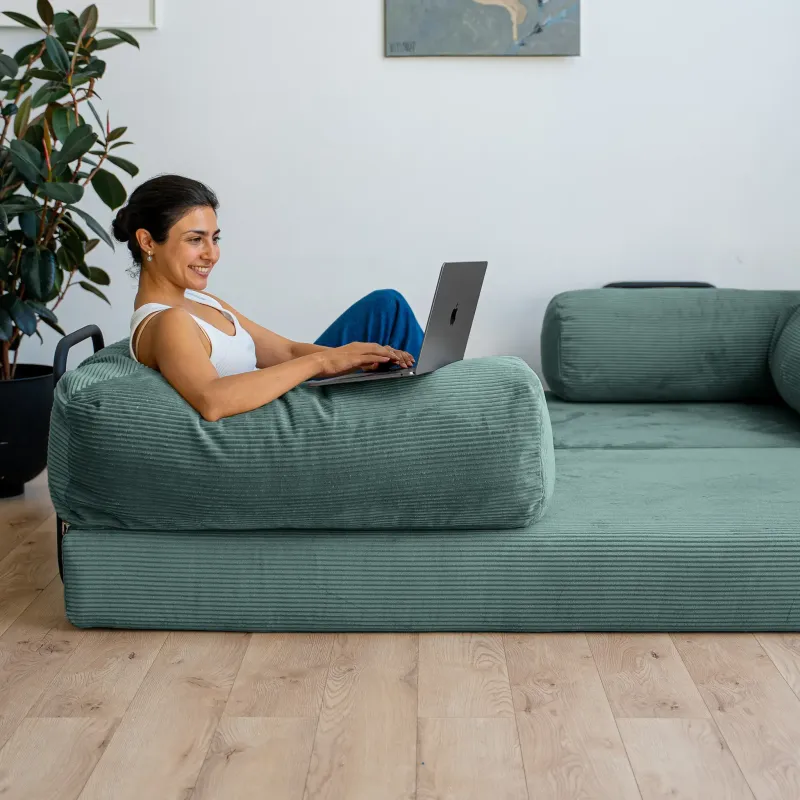 ПОЛЕЗНАЯ ПРИВЫЧКА Диван прямой, изумрудный