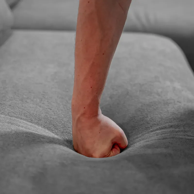 НОВЫЕ ЭМОЦИИ Диван прямой, серый, банкетка слева